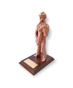 BUSTOS, FIGURAS, ESTATUILLAS Y LOGOS