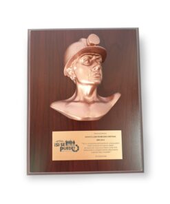 GALVANO BUSTO MINERO DE RESINA COLOR COBRE, CON PLACA GRABADA