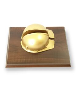 Alternative view of PORTACARTAS CASCO DE RESINA, BASE DE MADERA